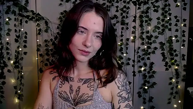 Snapshot of risha_laas chatting on 05/14/26, 08:06 risha laas online show from 05/14/26, 08:06