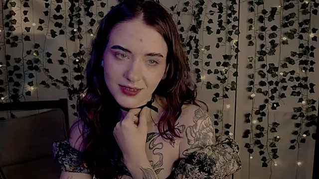 Snapshot of risha_laas chatting on 03/22/25, 06:14 risha laas online show from 03/22/25, 06:14