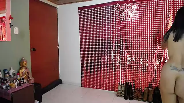 Sweett Anya online show from 10/25/25, 02:17