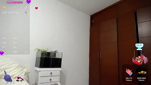 kimberlyshantal online show from 11/21/25, 11:37