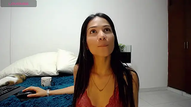 kimberlyshantal online show from 11/01/25, 11:53