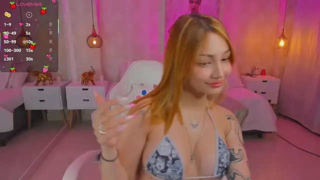 LITTLE-VIVI online show from 10/02/25, 03:21