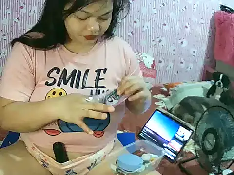 shaira4u online show from 04/12/26, 08:12