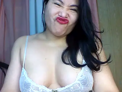 SexiestAries online show from 12/05/25, 01:16