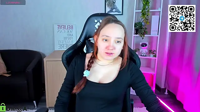 Fera1 Berry online show from 04/18/26, 12:46