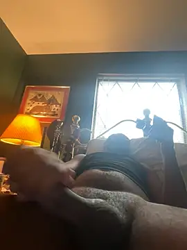 sukisnpaii online show from 04/12/26, 09:40