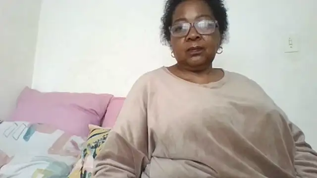 Snapshot of KinkyRicoSaisyours chatting on 06/14/26, 07:09 KinkyRicoSaisyours online show from 06/14/26, 07:09