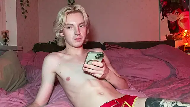 Snapshot of Uvshiba chatting on 01/09/25, 09:58 Uvshiba online show from 01/09/25, 09:58