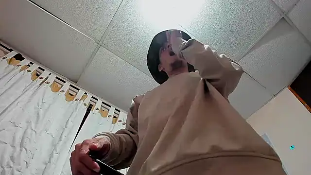 davidlatin66 online show from 02/21/26, 04:25