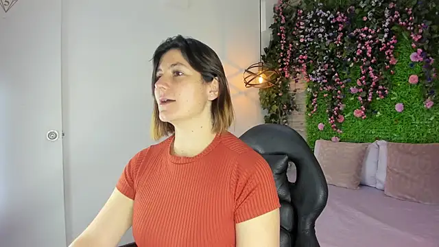 SarahDeyvis online show from 02/17/26, 01:30