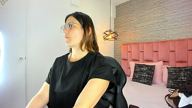 SarahDeyvis online show from 09/28/25, 02:35