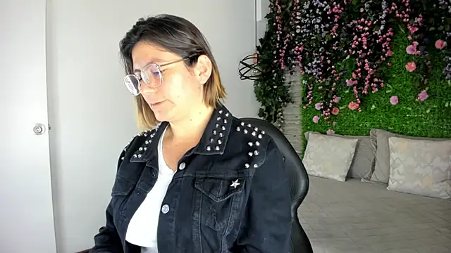 SarahDeyvis online show from 01/09/26, 02:13