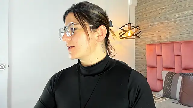 SarahDeyvis online show from 10/07/25, 07:37