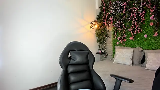 SarahDeyvis online show from 01/06/26, 03:16