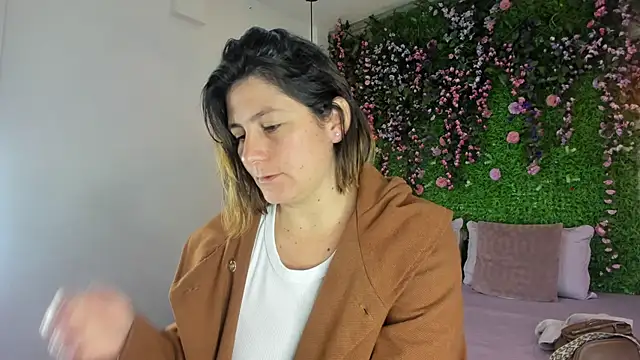 SarahDeyvis online show from 02/23/26, 02:06