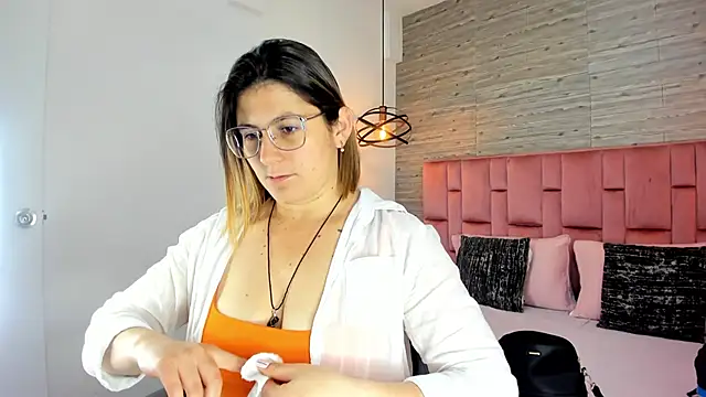 SarahDeyvis online show from 09/24/25, 01:39