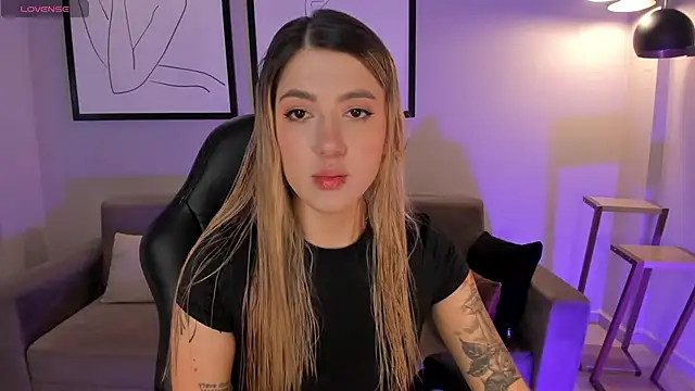 EveBensonX online show from 09/20/25, 07:08