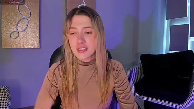 Snapshot of EveBensonX chatting on 02/22/26, 05:58 EveBensonX online show from 02/22/26, 05:58