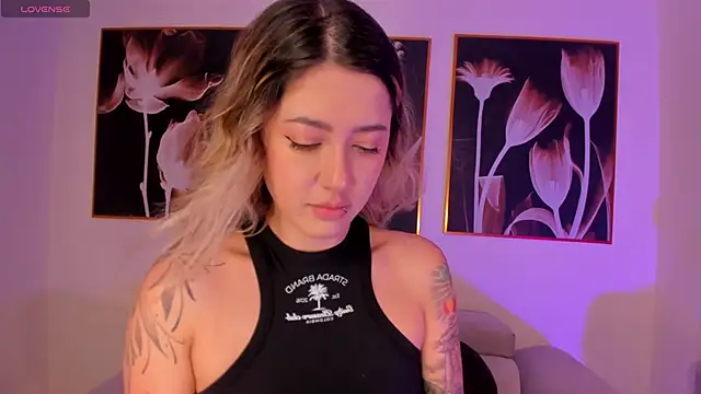 EveBensonX online show from 03/07/26, 06:35