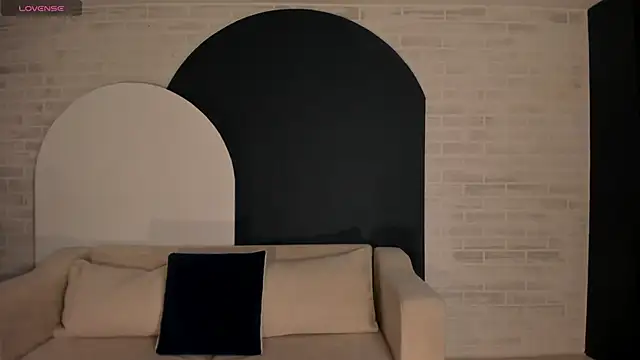 EveBensonX online show from 03/26/26, 06:50