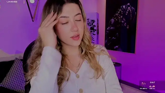 Snapshot of EveBensonX chatting on 02/24/26, 11:55 EveBensonX online show from 02/24/26, 11:55