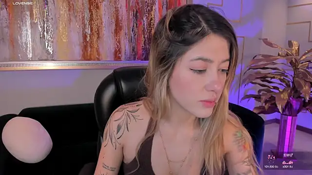 EveBensonX online show from 09/24/25, 12:33