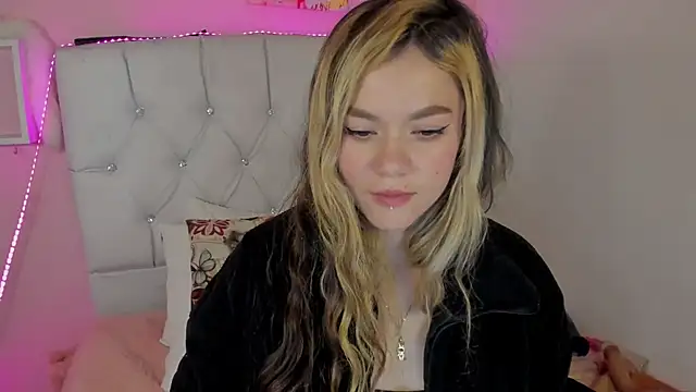 18candys online show from 03/05/26, 11:21