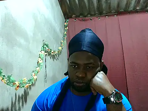 2ocmaxi online show from 04/04/26, 04:13