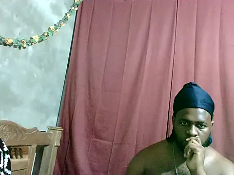 2ocmaxi online show from 04/05/26, 04:19