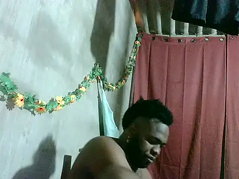 Snapshot of 2ocmaxi chatting on 01/18/26, 09:18 2ocmaxi online show from 01/18/26, 09:18