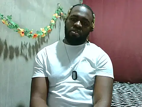 Snapshot of 2ocmaxi chatting on 03/03/26, 06:37 2ocmaxi online show from 03/03/26, 06:37