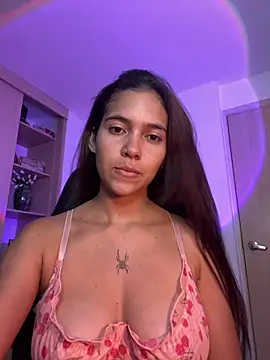 Sallye  online show from 05/06/26, 04:38