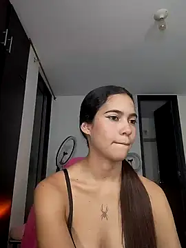 Snapshot of Sallye_ chatting on 01/26/25, 04:20 Sallye online show from 01/26/25, 04:20