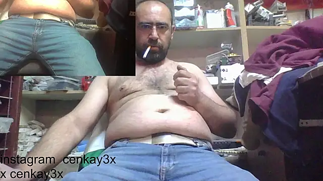 Snapshot of masculine_bear_daddy chatting on 01/31/25, 06:47 masculine bear daddy online show from 01/31/25, 06:47