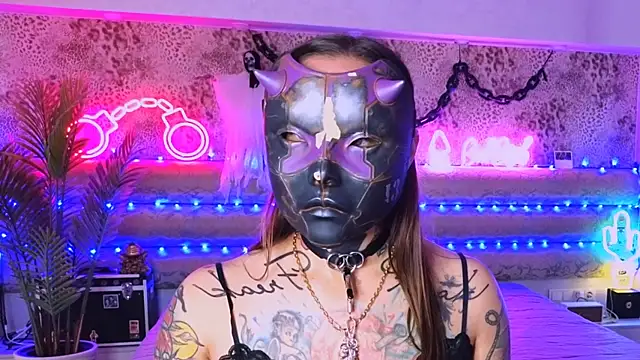 Snapshot of Cool_Freak_ chatting on 10/27/25, 10:27 Cool Freak online show from 10/27/25, 10:27