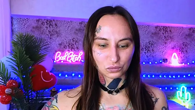 Snapshot of Cool_Freak_ chatting on 02/22/25, 10:29 Cool Freak online show from 02/22/25, 10:29