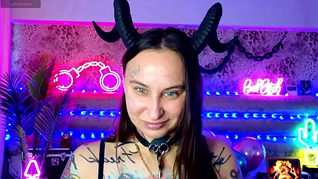 Cool Freak  online show from 01/09/26, 10:22