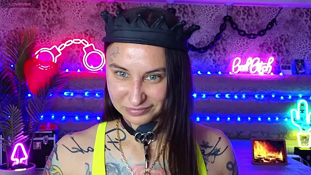 Cool Freak  online show from 04/04/26, 10:33