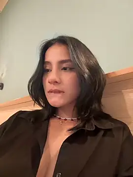 Ale Lewis online show from 11/10/25, 06:57