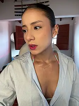 Ale Lewis online show from 01/10/26, 02:12