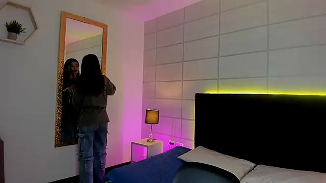 Snapshot of NanaRott chatting on 02/13/26, 07:14 NanaRott online show from 02/13/26, 07:14