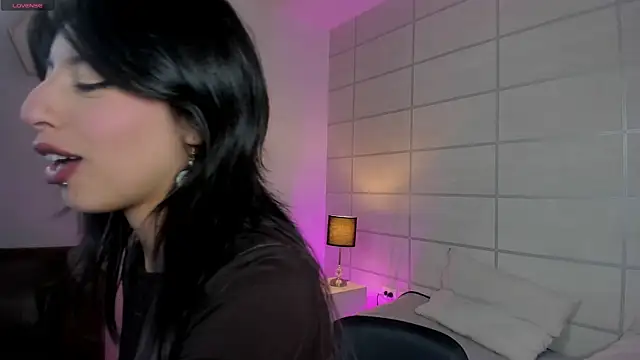 NanaRott online show from 04/17/26, 07:38