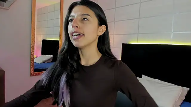 Snapshot of NanaRott chatting on 02/18/26, 07:32 NanaRott online show from 02/18/26, 07:32