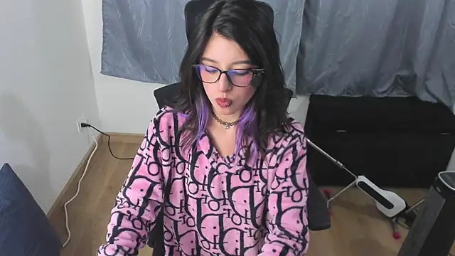 NanaRott online show from 03/21/25, 05:00