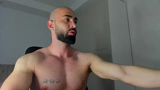 MichaelMasterss online show from 04/27/26, 09:02
