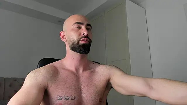 MichaelMasterss online show from 04/15/26, 09:26