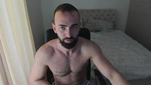 Snapshot of MichaelMasterss chatting on 02/09/26, 10:35 MichaelMasterss online show from 02/09/26, 10:35