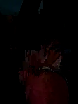 Snapshot of bigbrown- chatting on 11/16/25, 04:39 bigbrown- online show from 11/16/25, 04:39