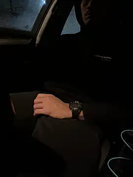 Snapshot of bigbrown- chatting on 01/18/26, 07:12 bigbrown- online show from 01/18/26, 07:12