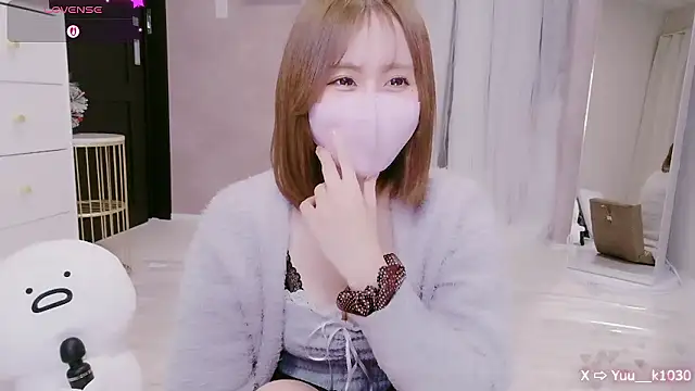 Yuu  k online show from 12/05/25, 02:59